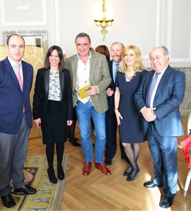 &copy;Ayto.Granada: LA ALTA COCINA GRANADINA CONSOLIDA EN FITUR EL RESPALDO UN�NIME DE LA CR�TICA GASTRON�MICA DEL PA�S